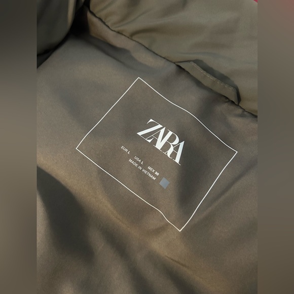 Zara Vest - Picture 3 of 3